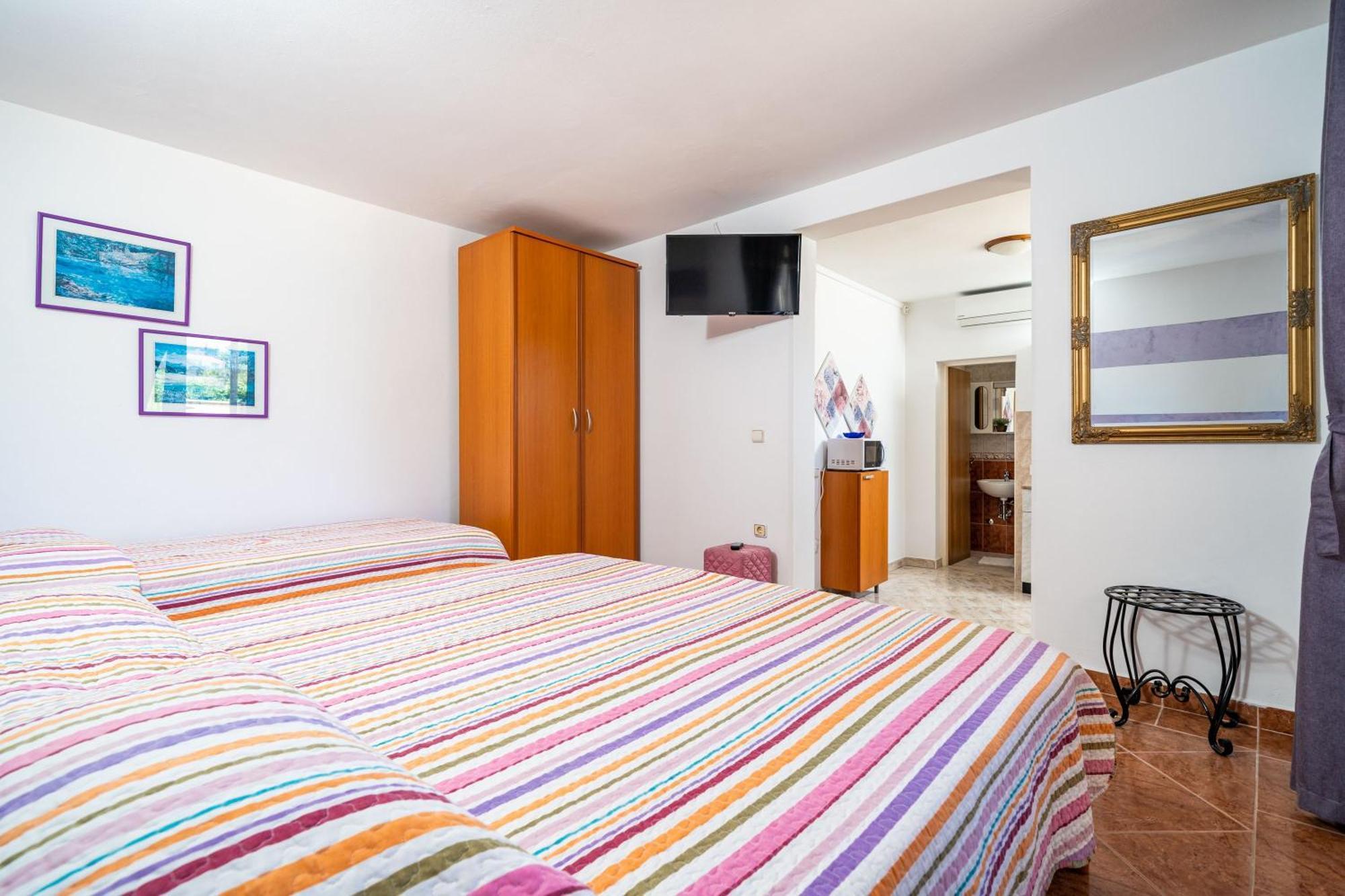 לומבארדה Apartments Nikolina חדר תמונה