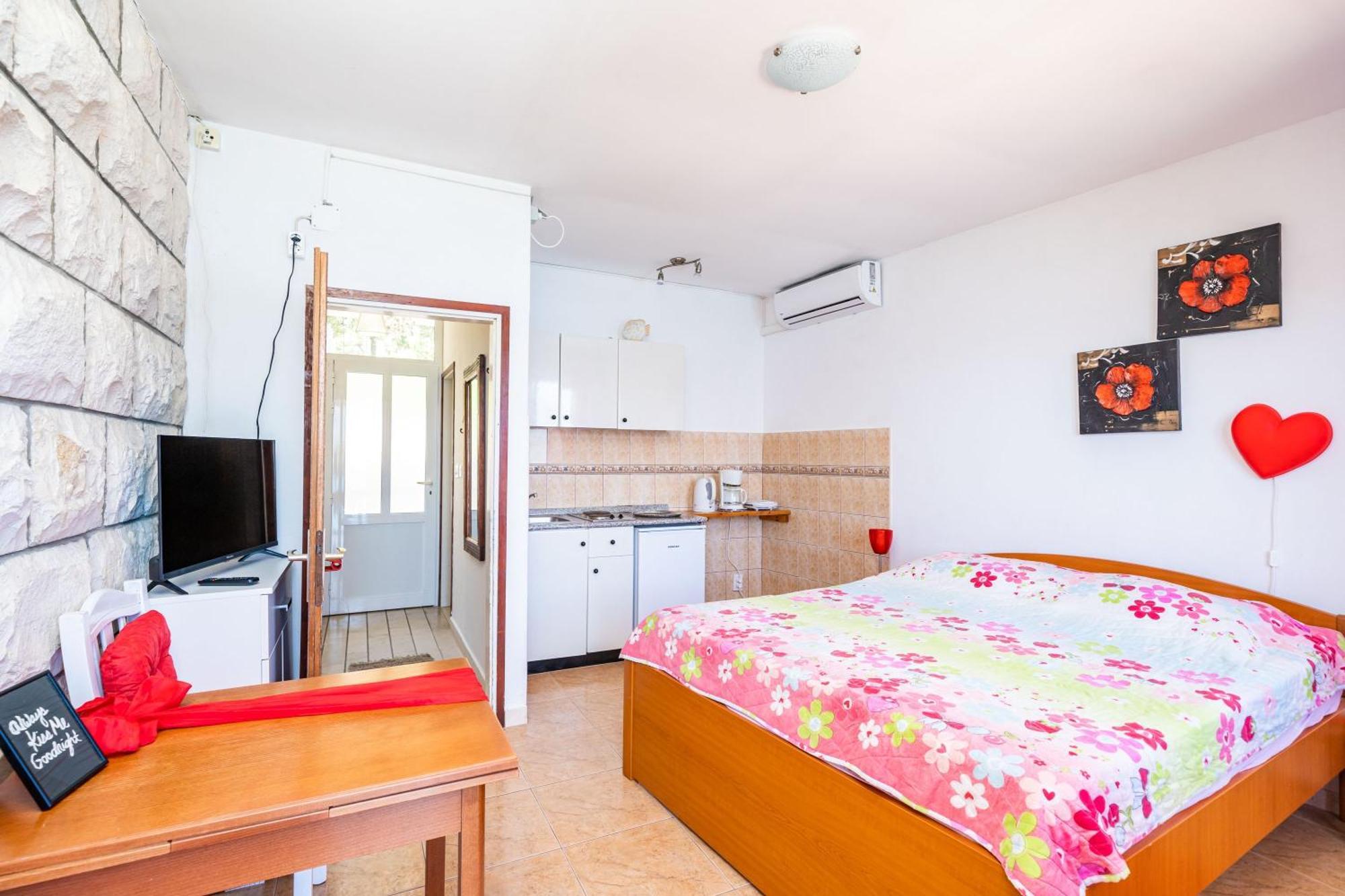 לומבארדה Apartments Nikolina חדר תמונה
